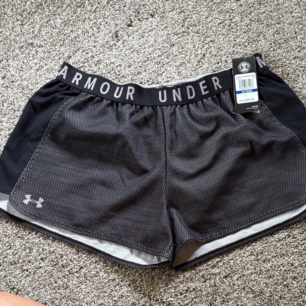 Under Armour shorts, XL NEW w/tags